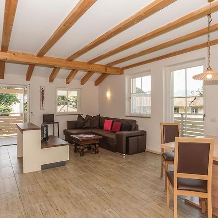 Apartment Residence Veronika Ora / Auer Ngoại thất bức ảnh